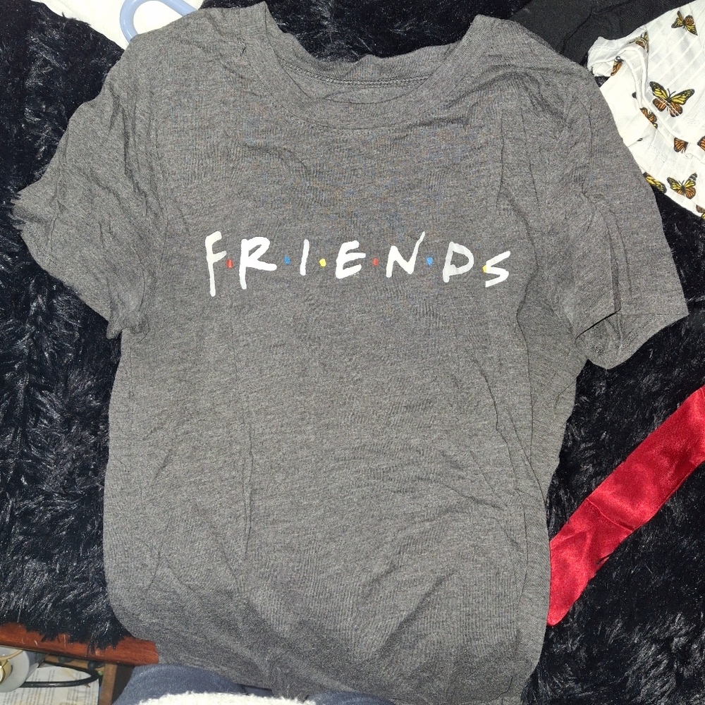 Womens gray tshirt